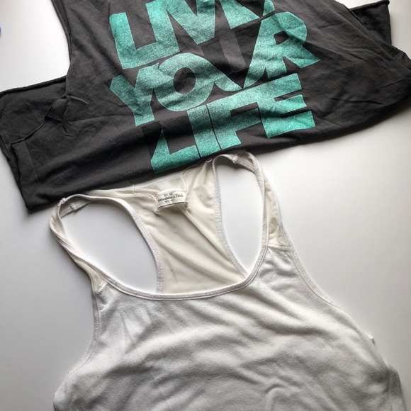 Tanks - Picture 2 of 6